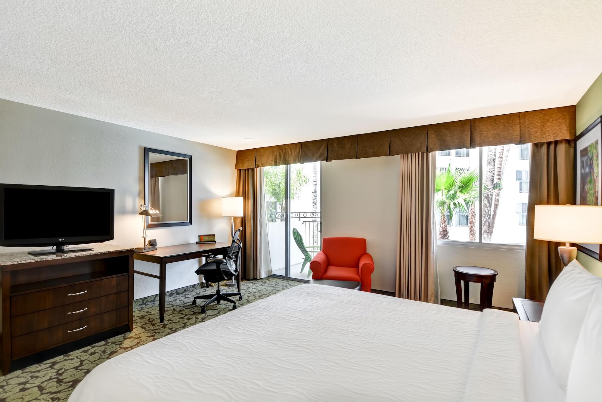 Hilton Garden Inn Phoenix Midtown מראה חיצוני תמונה