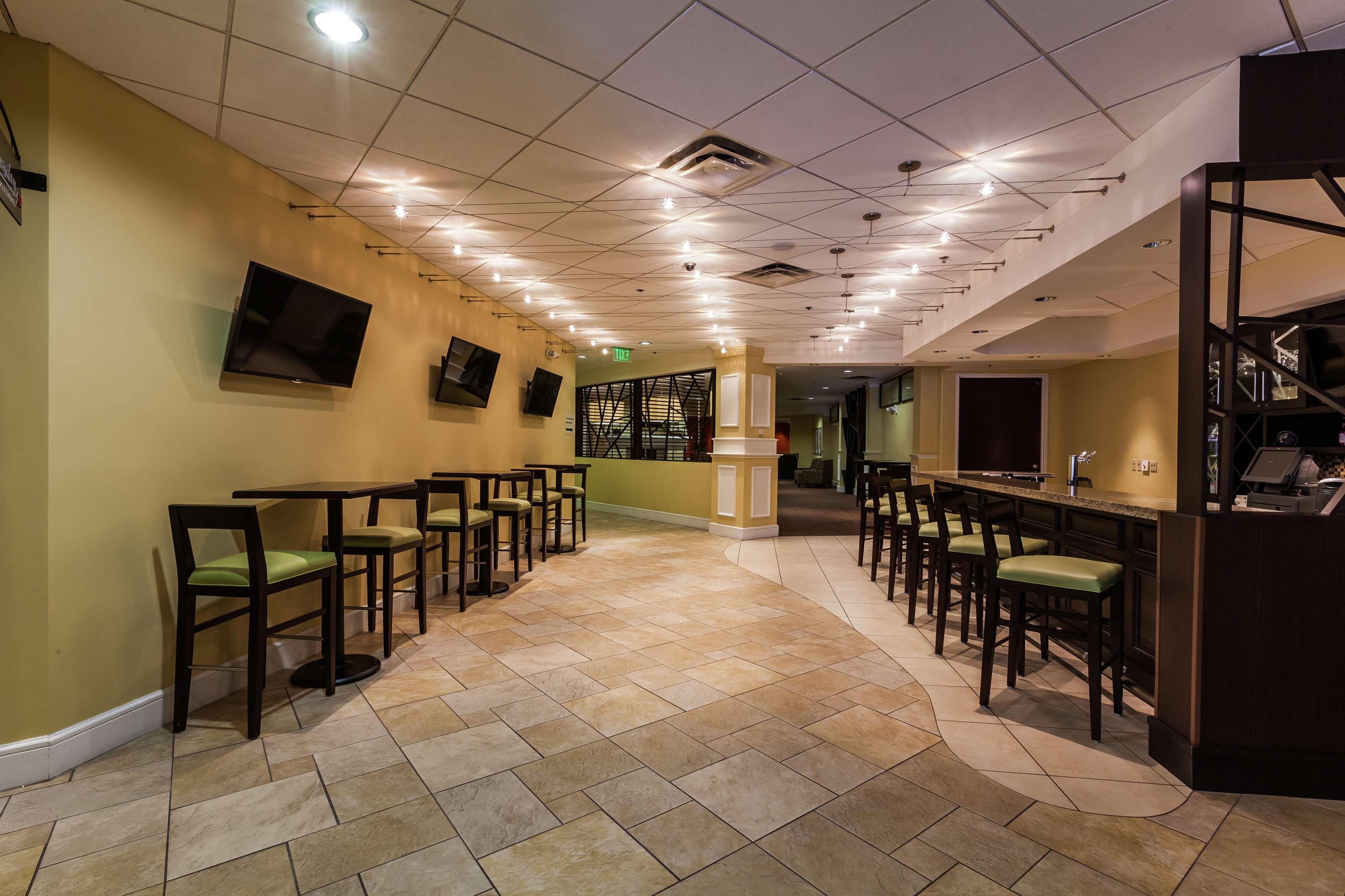 Hilton Garden Inn Phoenix Midtown מראה חיצוני תמונה