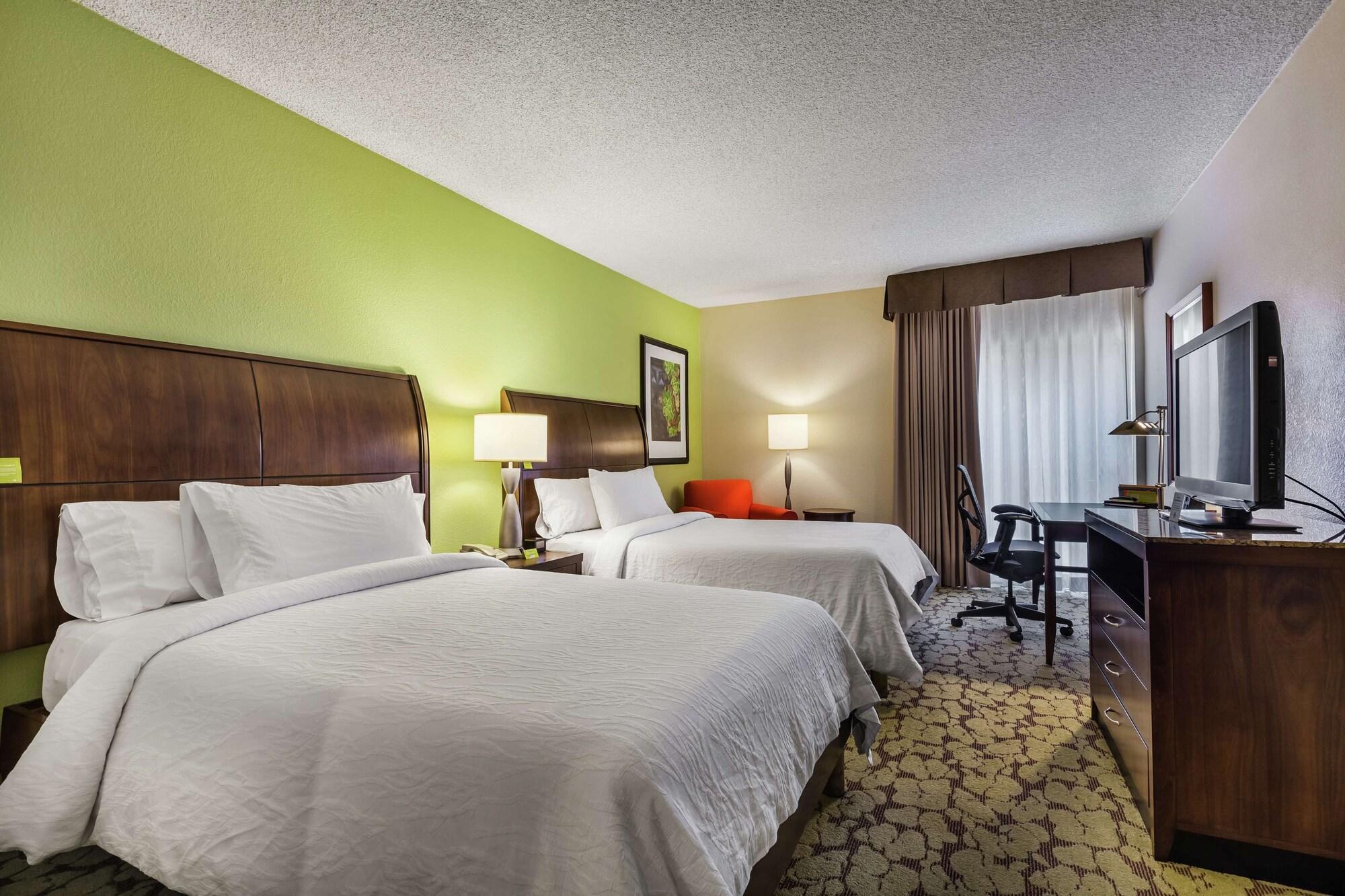 Hilton Garden Inn Phoenix Midtown מראה חיצוני תמונה