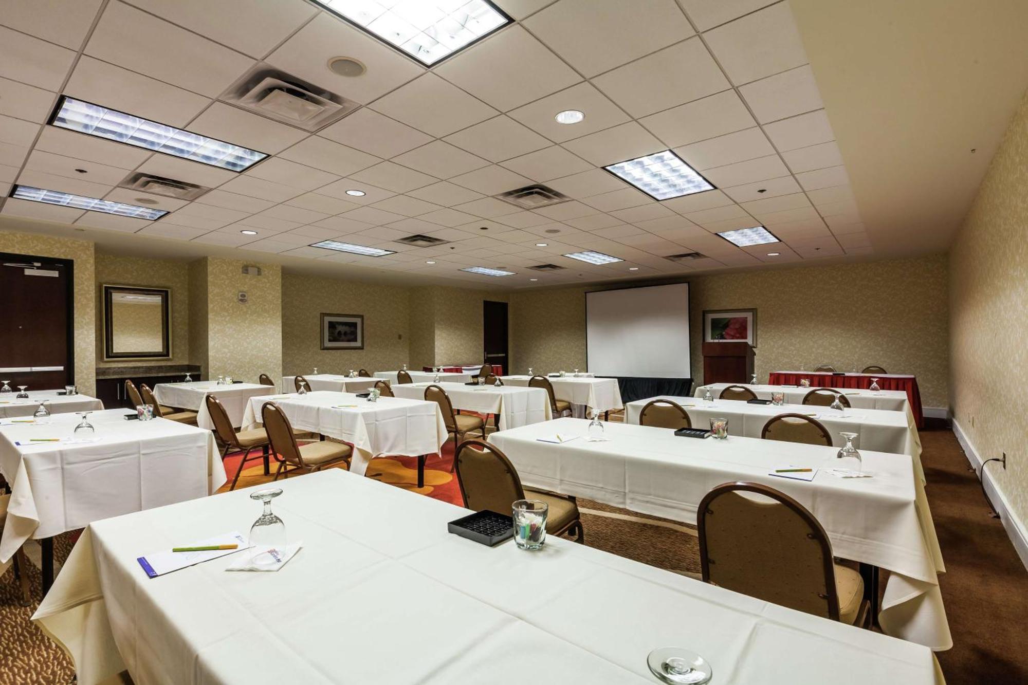 Hilton Garden Inn Phoenix Midtown מראה חיצוני תמונה
